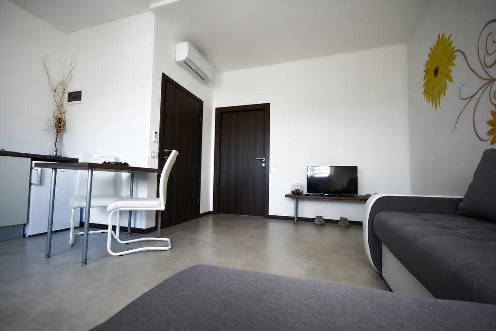 Apartments Bertetic Kanfanar Exterior photo